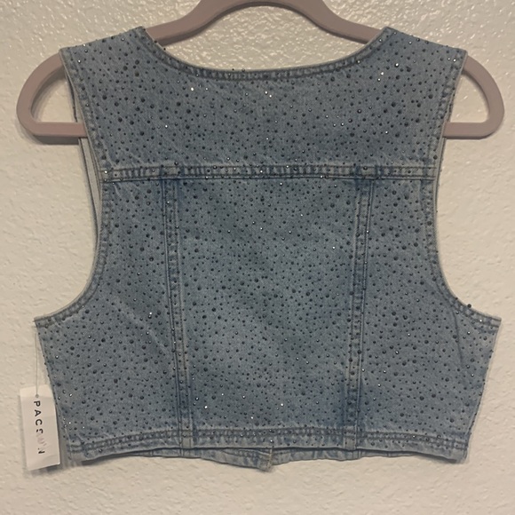 WOMEN’S PACSUN STUDDED DENIM VEST SZ.M - Picture 2 of 4